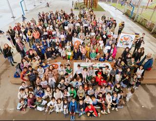 Berango-Merana herri-ikastetxean sukalde propioa eraikitzeko kanpaina abiatu dute gurasoek