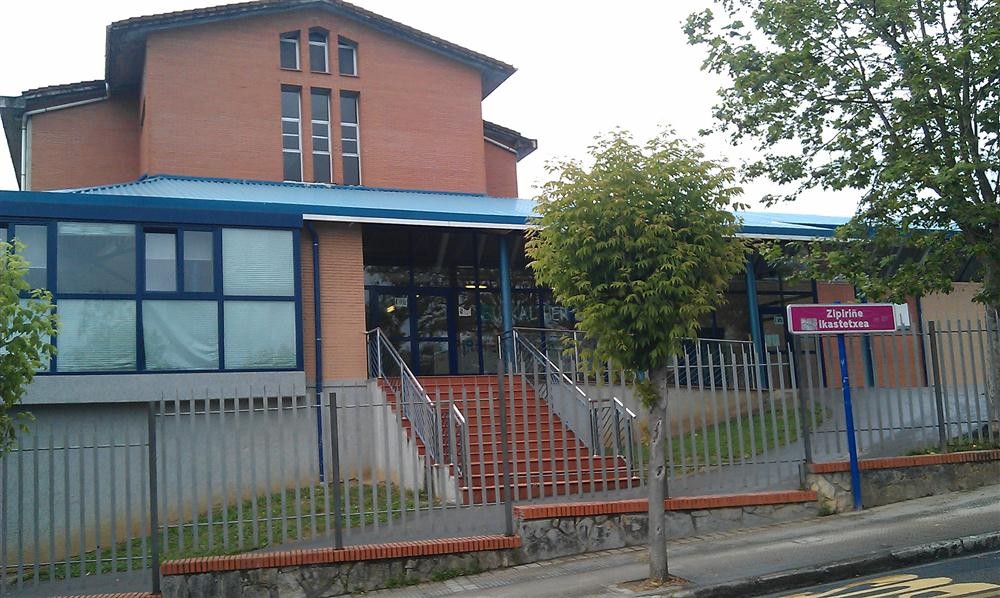 Sopelako Udala eta hezkuntza komunitatea martxoaren 25ean bilduko dira Hezkuntza sailburu Jokin Bildarratzegaz