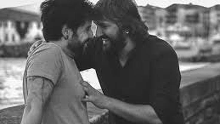 Xabier Solano & Jon Garmendiaren "Bidasoatik harago" ikuskizunerako sarrera bikoitzak!