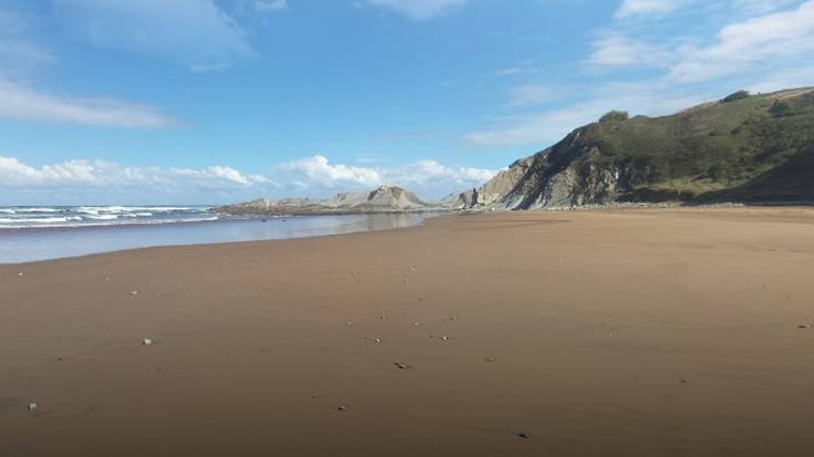 Sopelako Udalak ontzat jo du Barinatxeko dunak lehengoratzeko proposamena