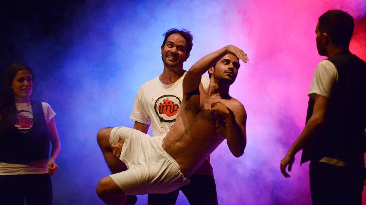 Inprobisazio-antzerkia: "Improvisa Tío!"