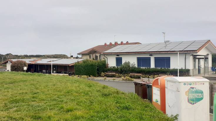Barrikak %37 murriztu du energia-kontsumoa udal-autokontsumo fotovoltaikoari esker