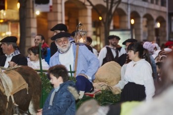 Daborduko Olentzerorentzako gutuna eroan daiteke Kultur Leioara