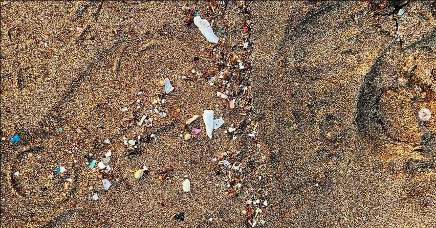 Mikroplastikoei buruzko tailer zientifikorako azken plazak gelditzen dira, Urdulizko kultur etxean