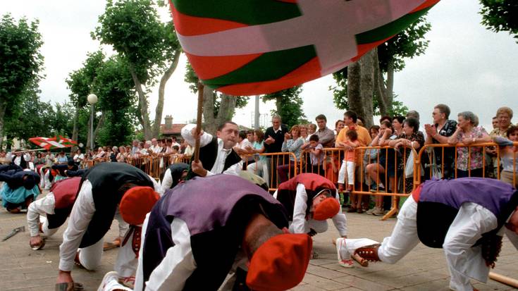 Gorpuzti jaiak abiatu dituzte Erandiogoikoan