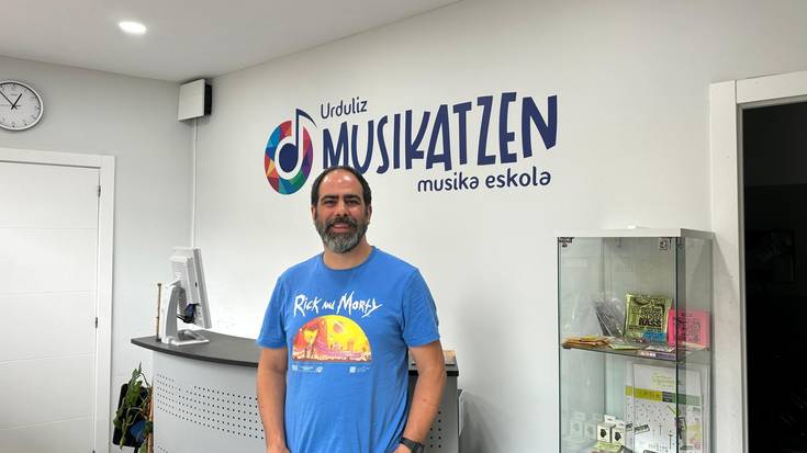 Iñigo Fernandez, musika irakaslea: "Ikusita dago musika dela burmuin osoa aktibatzen duen jarduera"