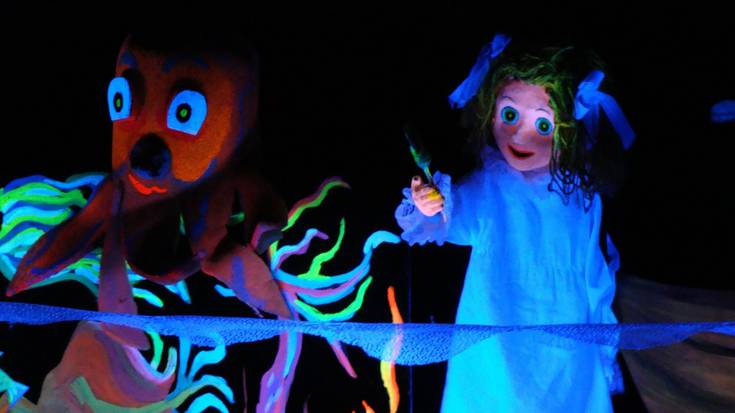 Txotxongilo-emanaldia umeentzat: "Itsasminez"