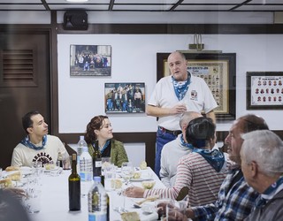 Gazta egiten ikasi, elkarregaz bazkaldu eta Idiazabalaren sekretuak ezagutu, Leioako Zaporeaken