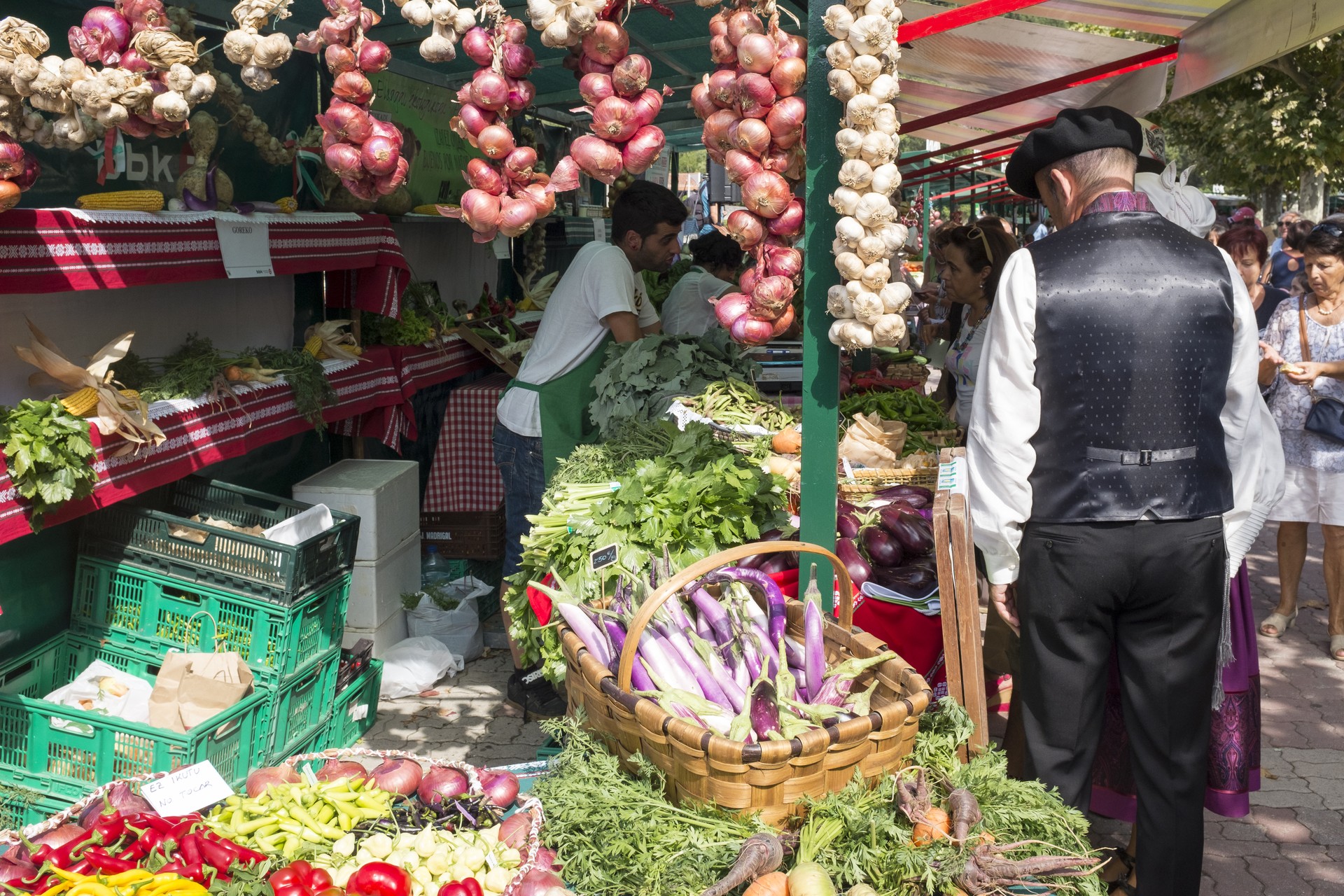 Bertoko produktuak erosteko aukera egongo da domekan Berangon
