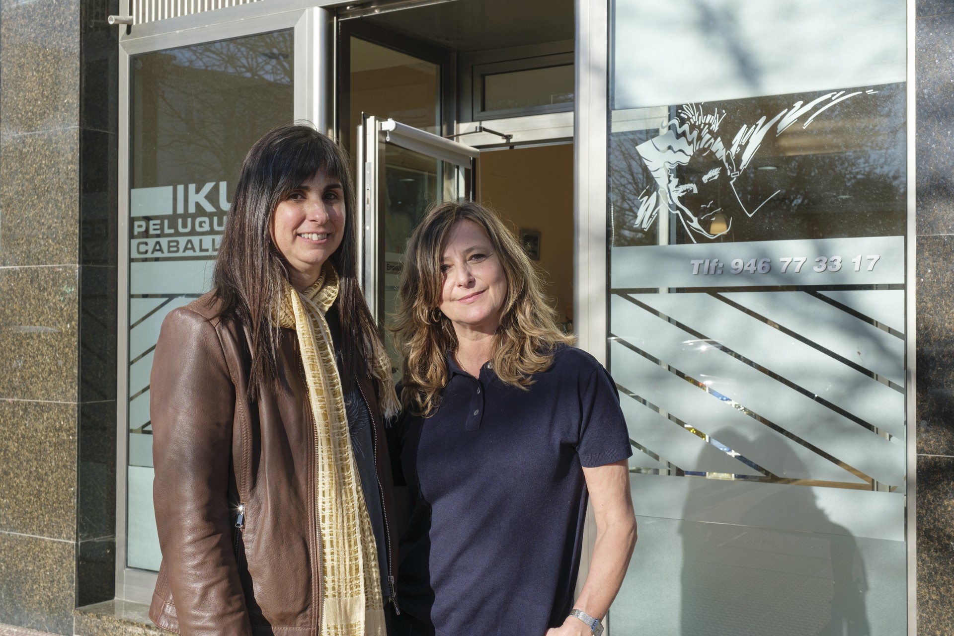 Ane Bilbao Seco: "Hasten zara bi urte dituen umeari ilea mozten, eta, orain, 24 urte ditu"