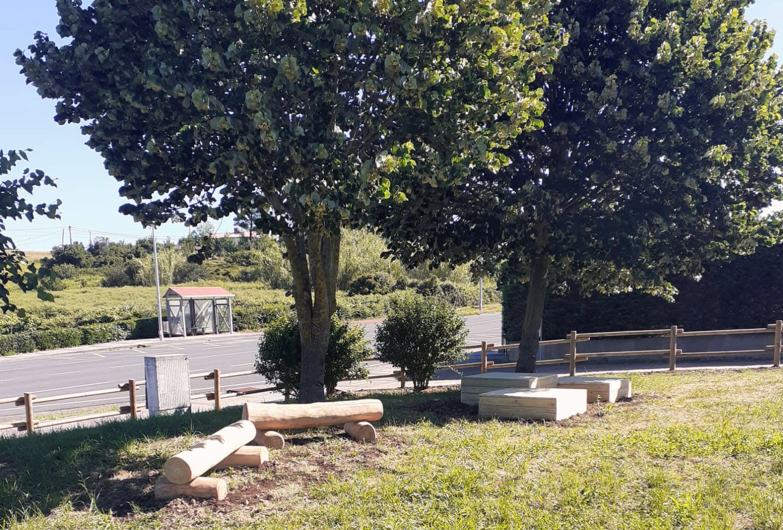 Barrikako Udalak Abadenesolo parkea naturalizatzeko lanak amaitu ditu