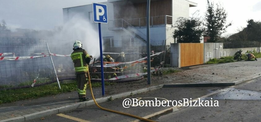 Gas-ihes batek alarma piztu du Sopelan