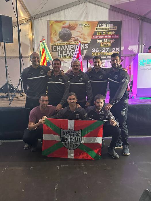 Europako Champions League Llargues Txapelketan aritu da Algorta Bote Luzea Taldea
