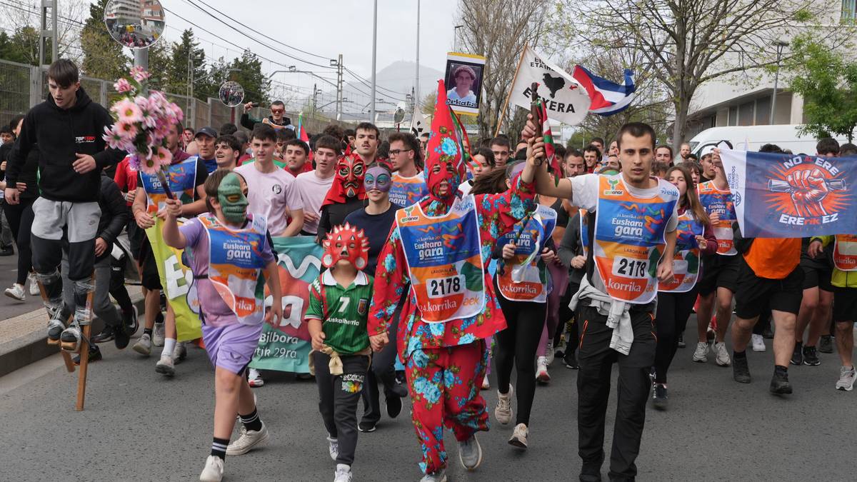 "Korrika herri bat garela eta euskarak batzen gaituela ospatzeko hitzordua da"
