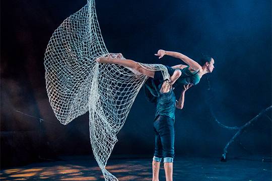 Dantza ikuskizuna: "Orbita"