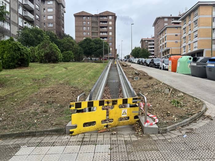 Azaroaren erdialderako amaituko dituzte Bidezabal kaleko 1. eta 2. arrapala mekanikoak berritzeko lanak