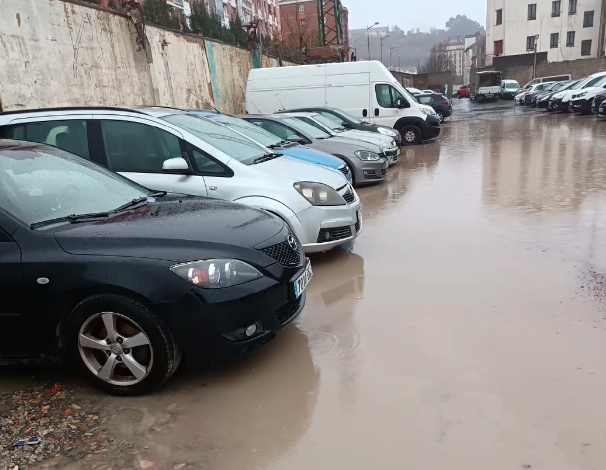 Aparkalekuaren arazoari irtenbidea emateko auzo-koordinakundeak osoko bilkurara eramango ditu bere aldarrikapenak