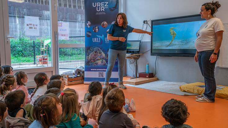 1.500 pertsona baino gehiagok parte hartu du Urez UR Fest itsas hezkuntzako jaialdiagaz