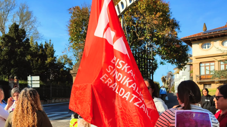 Lan-esplotazioa eta zainketa-eskasia salatu ditu LABek Getxoko San Esteban egoitzan