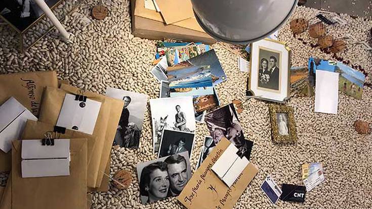 Antzerkia: "43º 13' 44'' N"