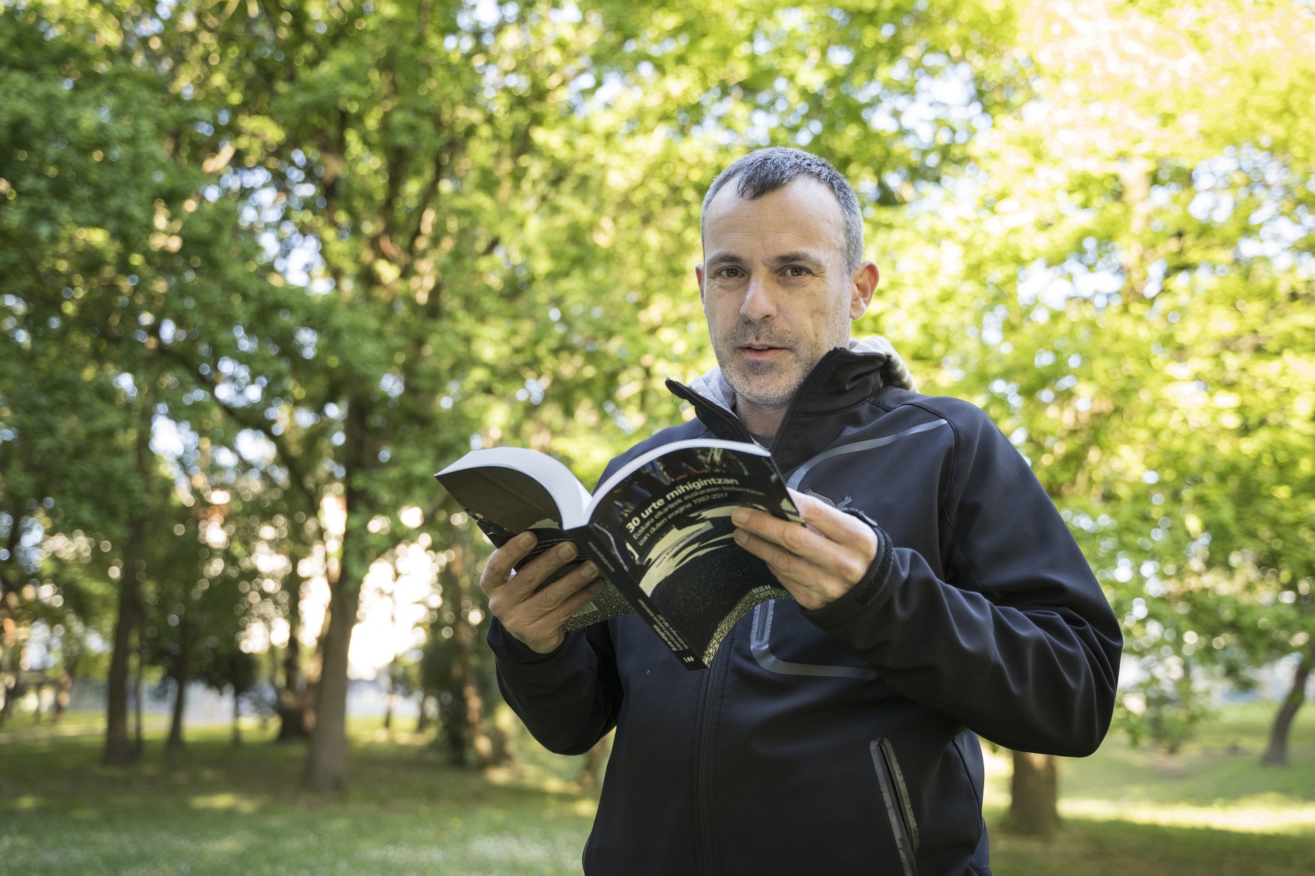 "Euskararen erabilera erdigunean jarri zuten elkarteek"