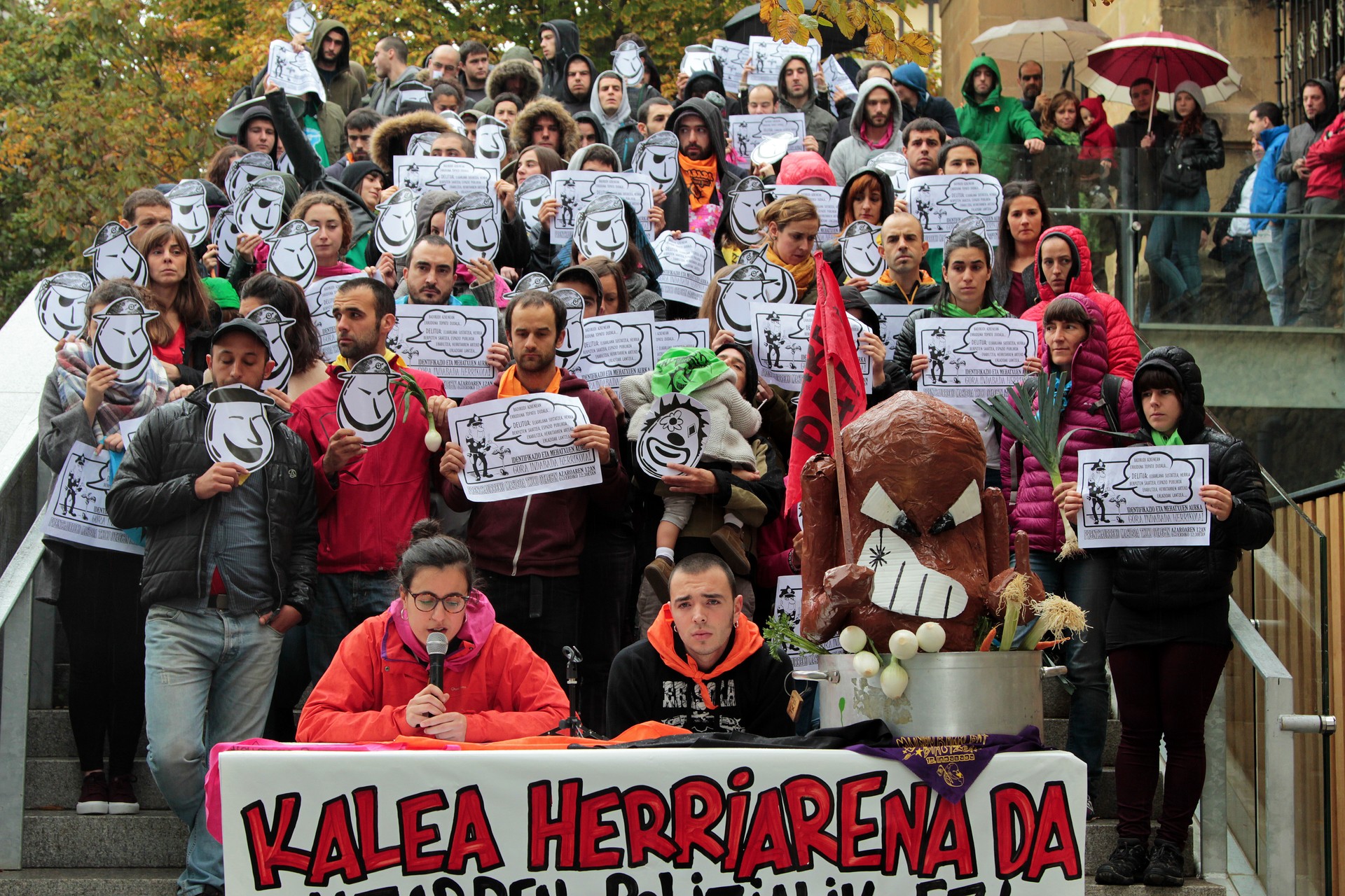 Indabadaren alde mobilizatzera dei egin dute