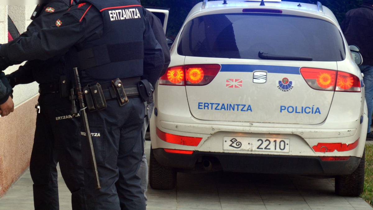 24 urteko gizon bat espetxeratu dute Gorlizen, sexu-askatasunaren aurkako delituengatik