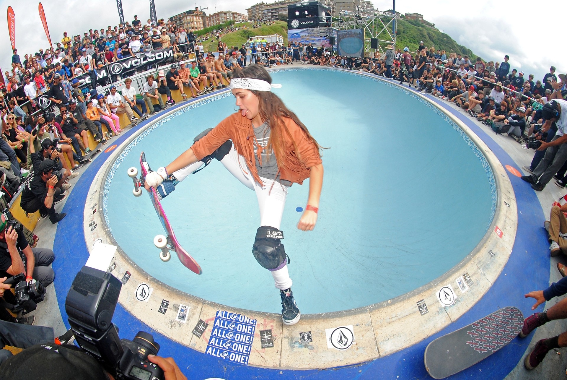 Dena prest La Kanteran skate-aren nazioarteko elitea hartzeko