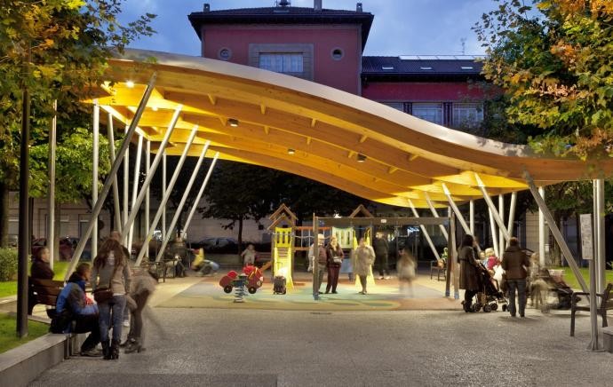 Herriko hamar parketako lurzorua konponduko du Erandioko Udalak