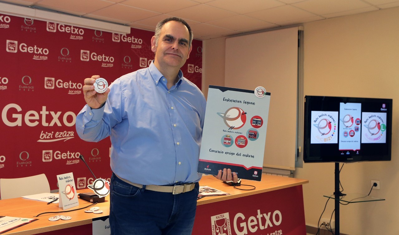 Getxoko Udalak “euskararen lagunak diren saltokien sarea” aurkeztu du gaur