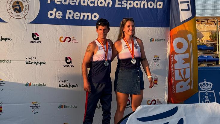 Raspas arraun-taldeak bi zilar eskuratu ditu Beach Sprint Espainiako Txapelketan