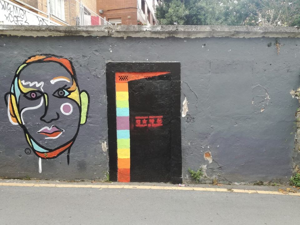 Ekainaren 28ko mural batean "Udalak egindako zentsura" salatu du Getxoko EH Bilduk