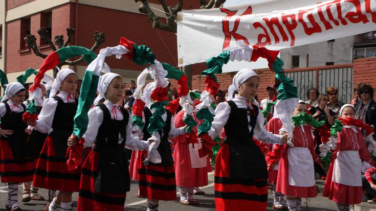 Kanpomartxo prestatzeko Martiartun jarri du hitzordua Berbotsek