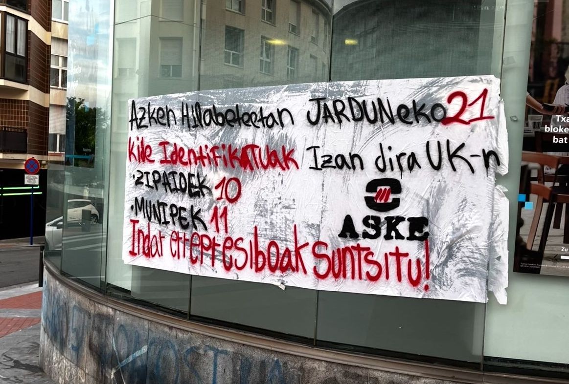 Poliziak Jardun koordinadorako kideak 21 aldiz jazarri dituela salatu du Aske Antolakundeak