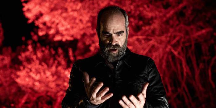 Zine-kluba: "Quien a hierro mata"