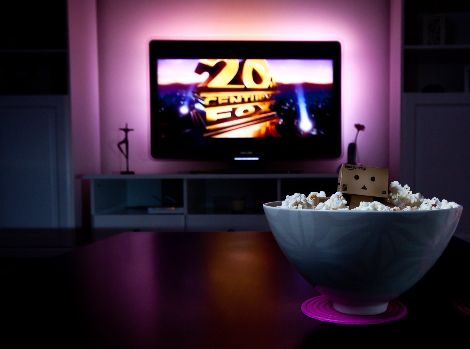 Inoiz baino gehiago, zinema etxean