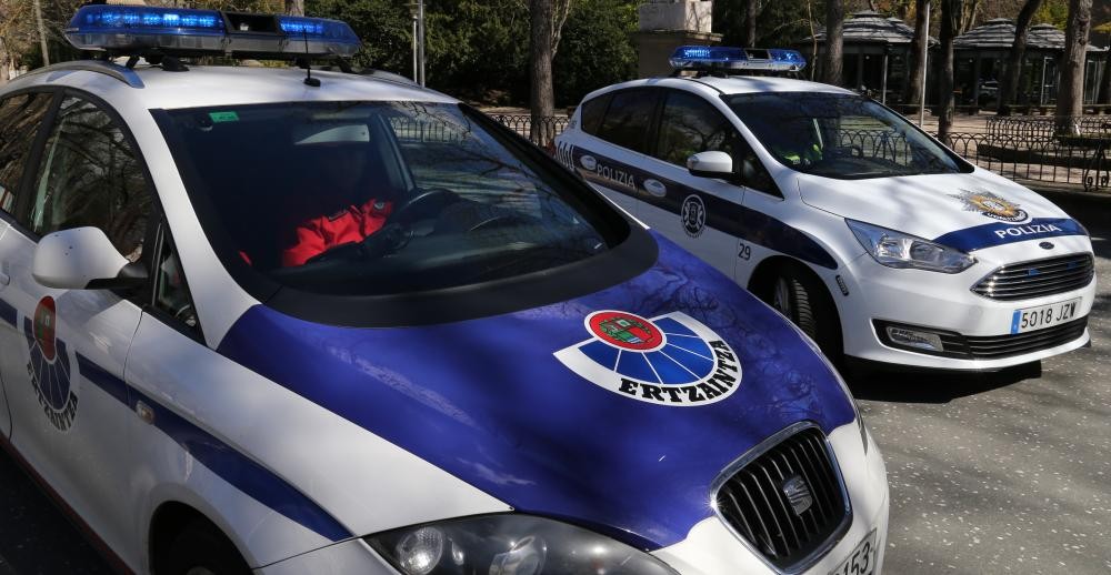 Behin-behineko espetxera bidali dute Algortan gazte talde baten atzetik motozerra bategaz ibiltzea egotzitako gizona