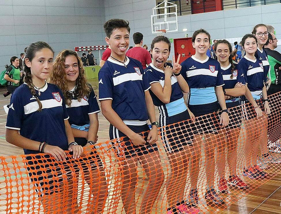 Uribekostarrak, Donostiako arraun proban