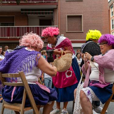 Gorliz arrosa koloreagaz mozorrotuko dute aurtengo inauterietan