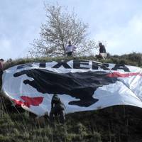 Euskal presoen aldeko azoka egingo dute Urdulizen domeka honetan