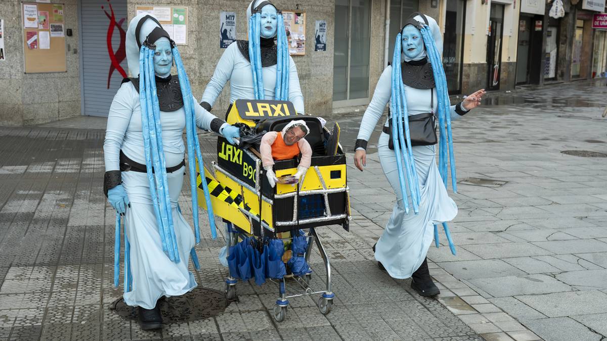 Uribe Kostako inauterien hasiera euripean ospatu dute