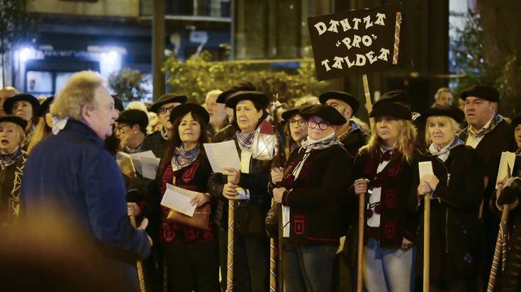 Agate Deunari oles egin diote Uribe Kostako udalerrietan ere
