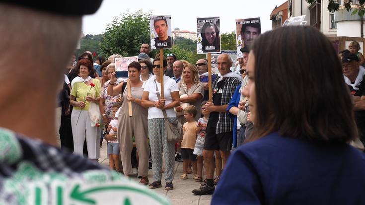 Baldintzapean aske utzi dute Maria Lizarraga, Izadiren ama