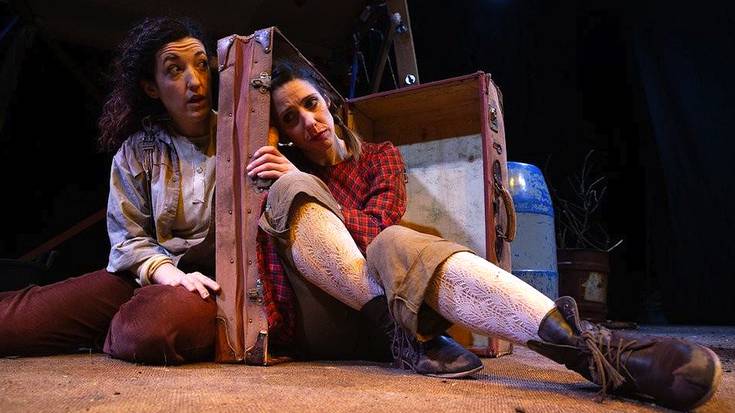 Antzerkia: "Etxerik txikiena"