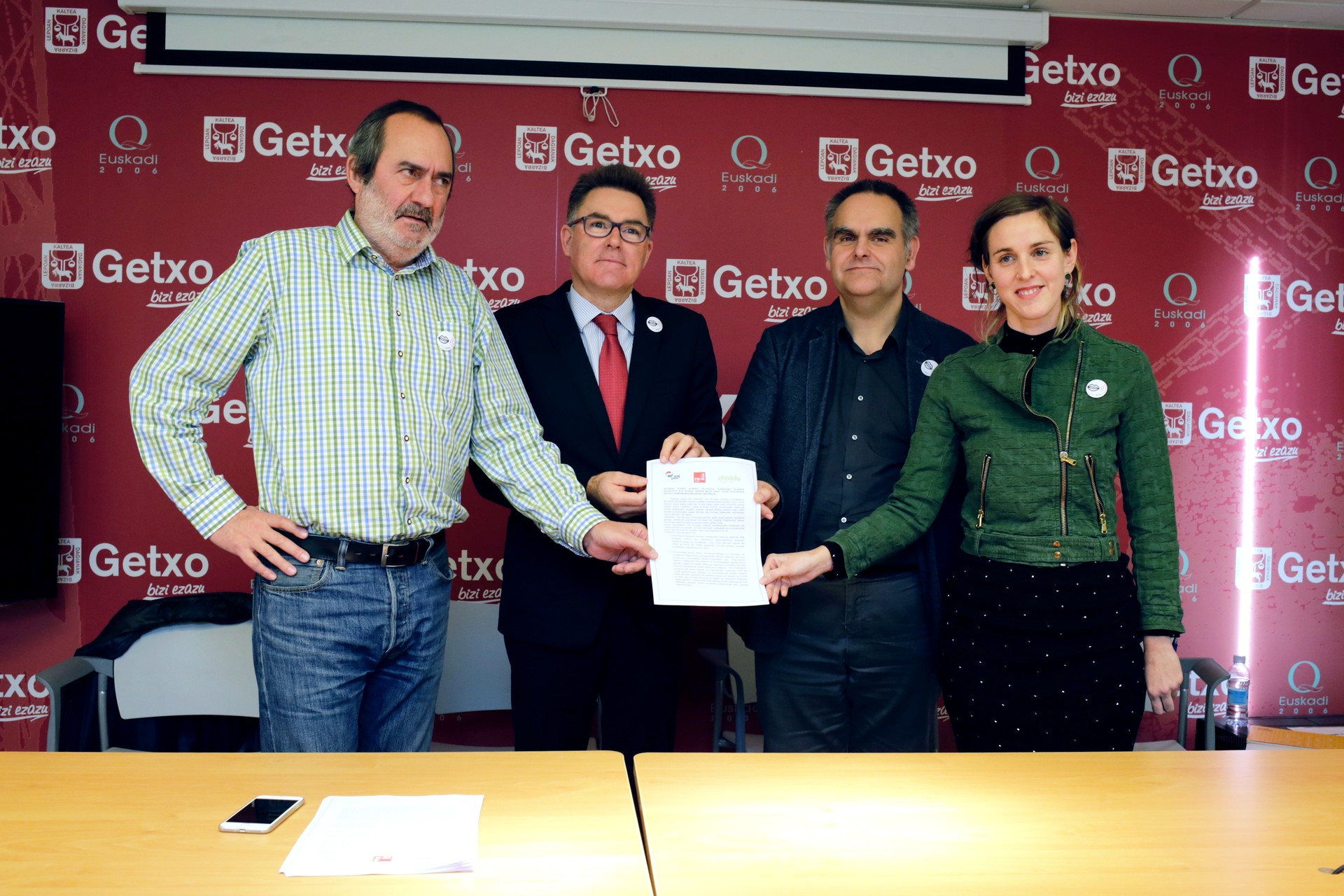 Birziklatze-tasa handitzeko asmoz, akordioa sinatu dute Getxoko Gobernu-taldeak eta EH Bilduk