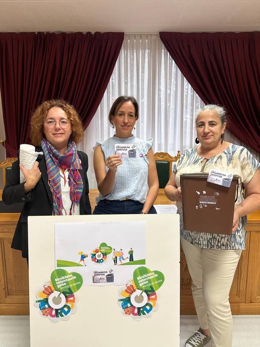 Urdulizko Udalak bilketa sistema berritu du: txartel bidezko edukiontziak ezartzen hasiko da