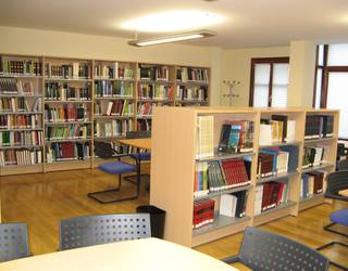 Plentziako Udalak herritarren laguntza eskatu du Haur Liburutegi berrirako liburuak aukeratzeko