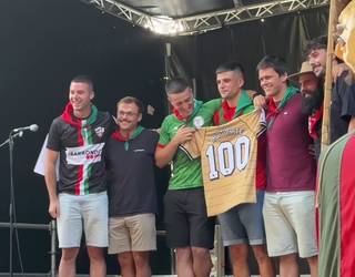 Asukoek jai txikiak baina herrikoiak bizi dituzte berriz