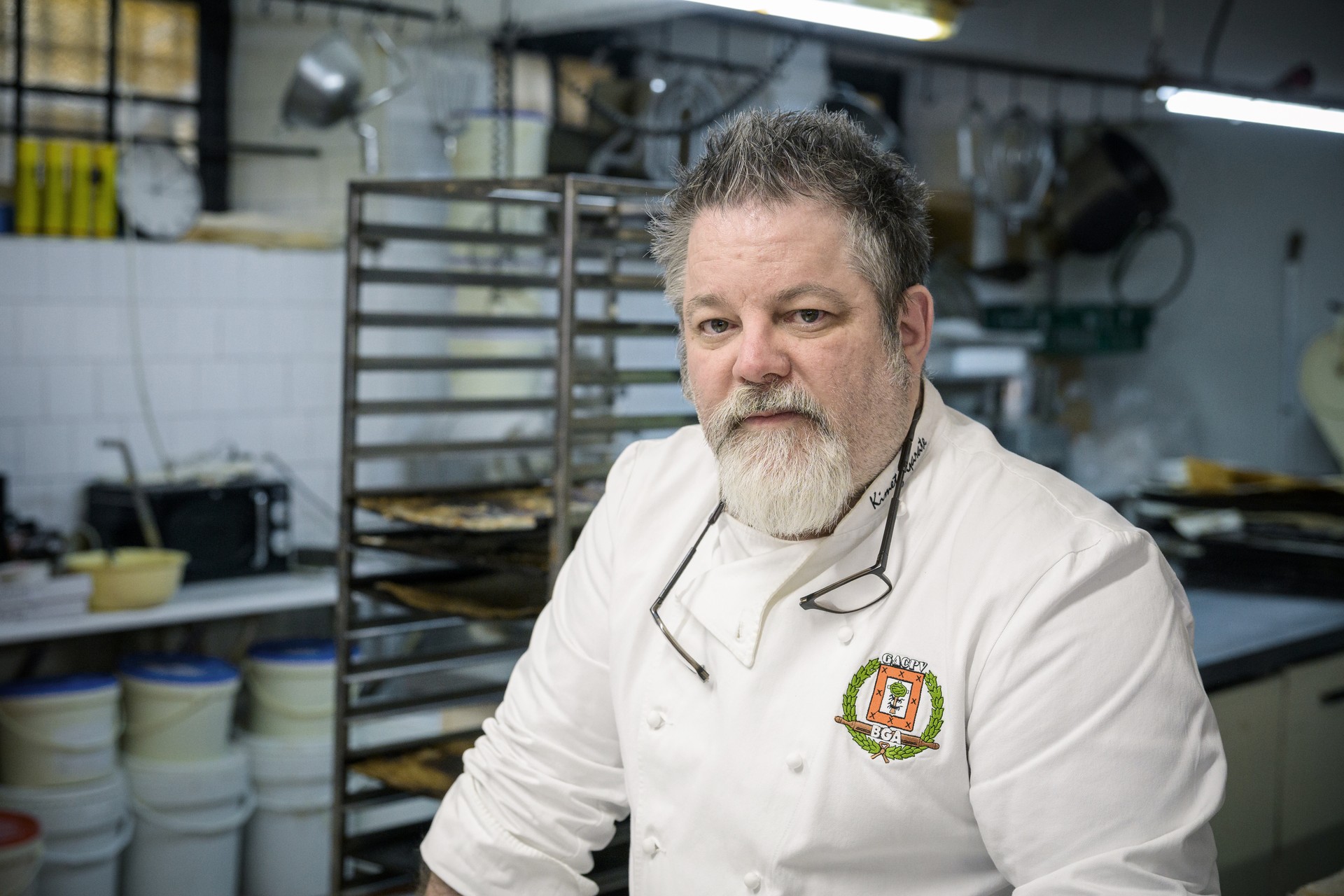 Kimetz Garate: "Jendea  postrearekin  gozatzen ikusteak poztasuna  ematen dit"