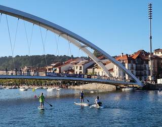 GoazenUp Sup Race 2025 lasterketa inklusiboa Gazara begira ospatuko dute aurten